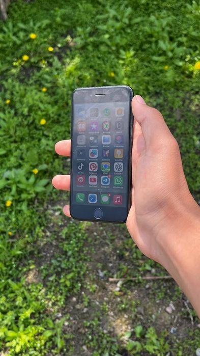 Айфон се2020 сатылады