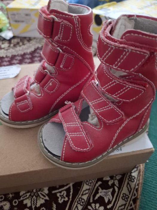 Ортопедический обувь