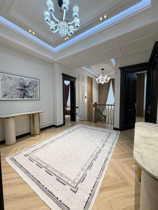 Продам еаро дом Sayram Village 6 соток 3 уровня 6 комнат 450м2