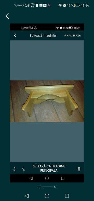 Vand scaunel din lemn masiv