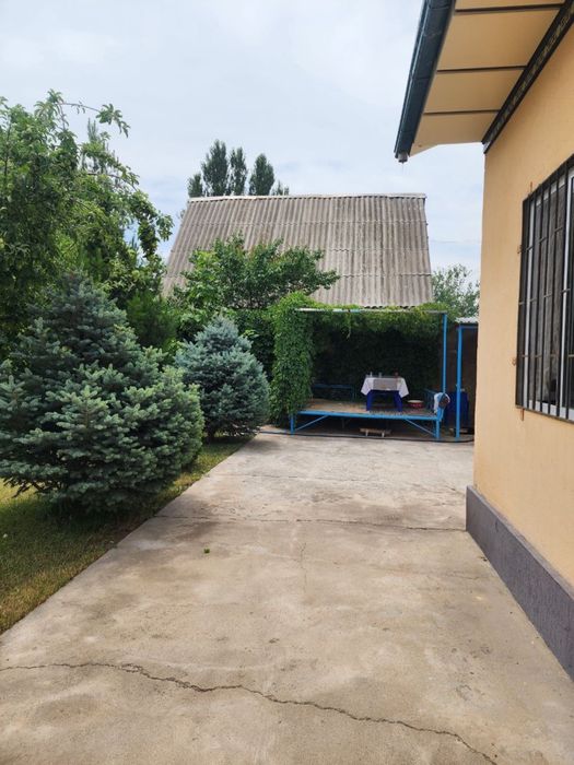 Продается дача на чирчике