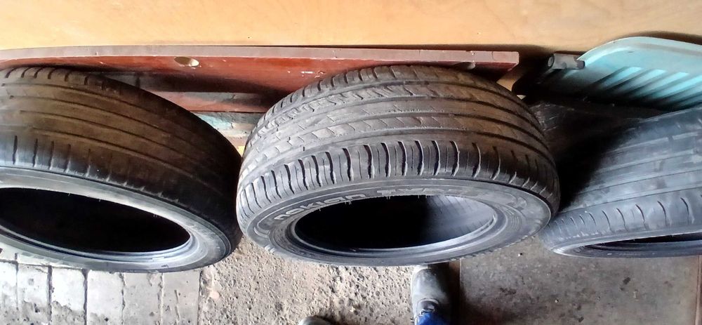 Продам шины летние