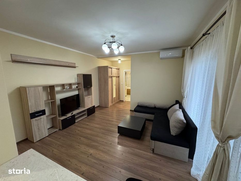 Închiriez apartament 2 camere și 2 locuri de parcare