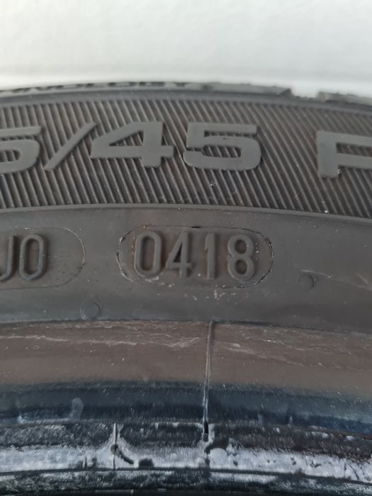 Летни гуми 2 броя UNIROYAL RainSport3 225 45 R17 дот 0418