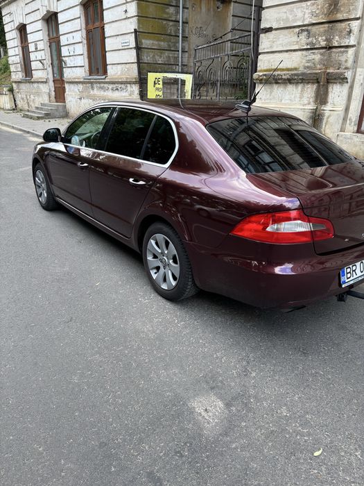 Škoda Superb 2010 diesel, 5.930 € — imagine 3