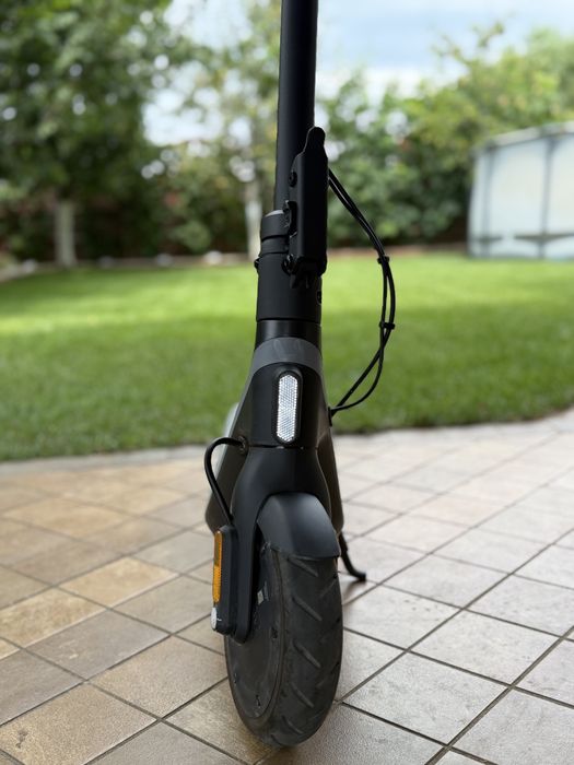 Trotineta electrica Ninebot eKickScooter E2