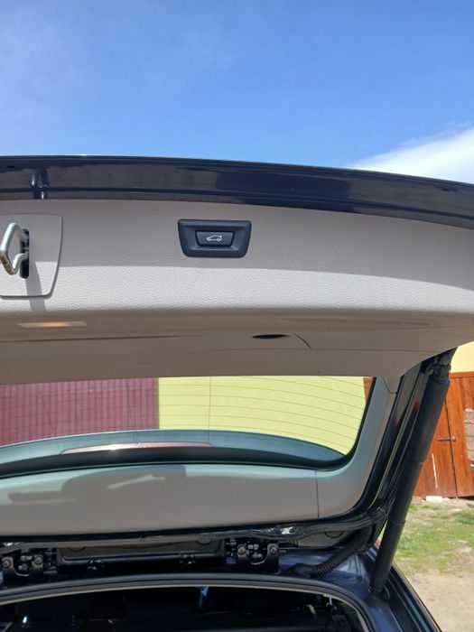 Vând BMW  f31 an 2013