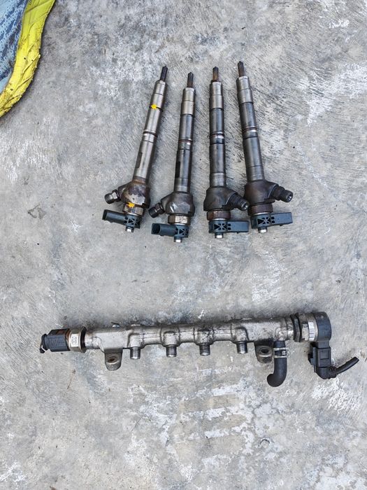 Injector vw passat b7 2.0tdi CFF 350lei bucata