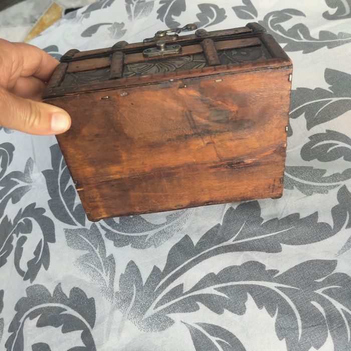 Дървена от много години