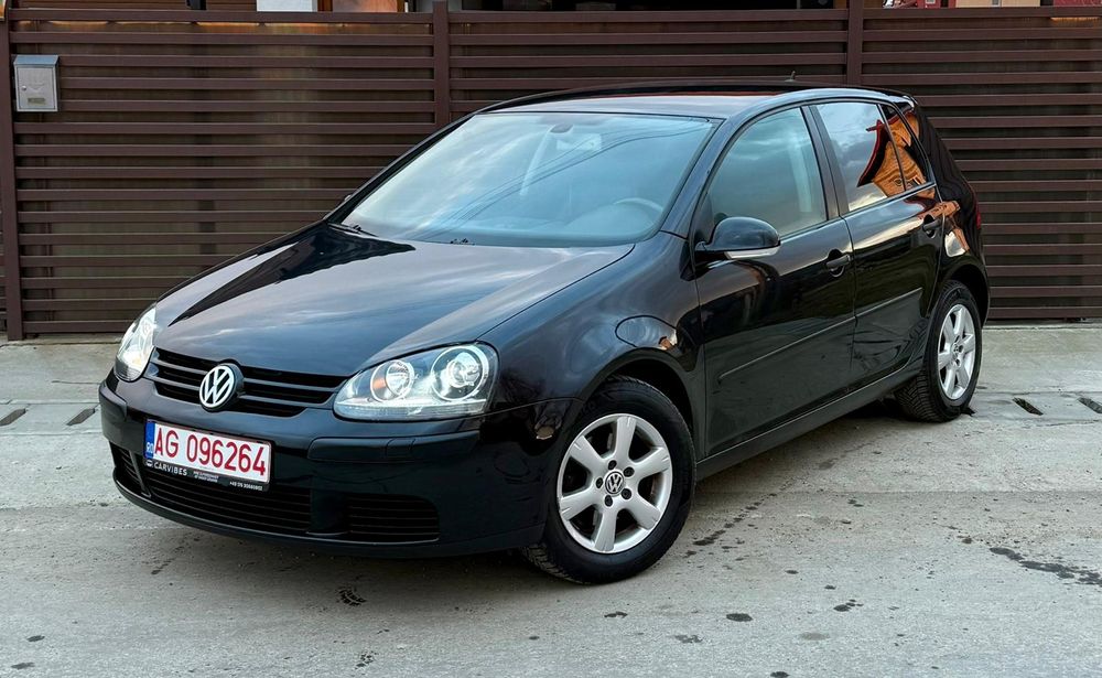VW Golf 5 / 1.6 / Bi-Xenon / Navi / Webasto