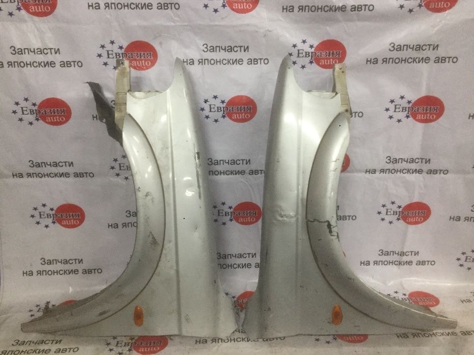 Крылья крыло на Mitsubishi Montero Sport 2000- оригинал из Японии