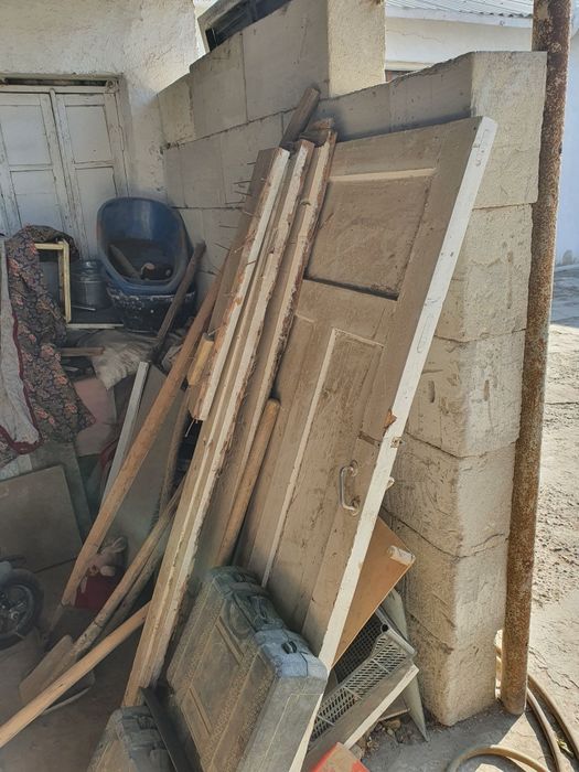 Õtinlar bollorlar barchasi sotiladi.