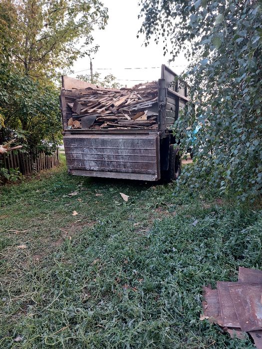 Вывоз мусора с грушяками