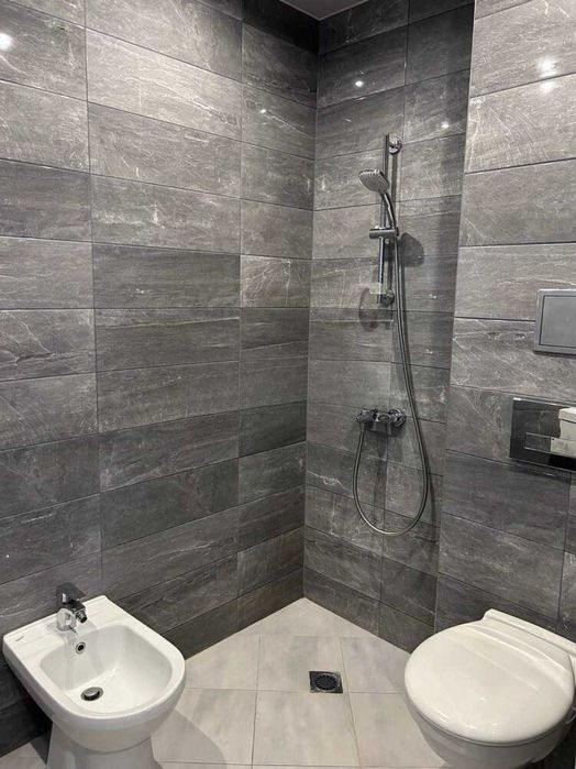 Продава се Тристаен апартамент в Пловдив, Тракия - 120 кв.м за 1058 €/кв.м - Снимка #8