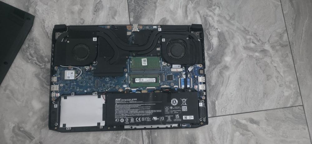 Dezmembrez Acer Nitro 5