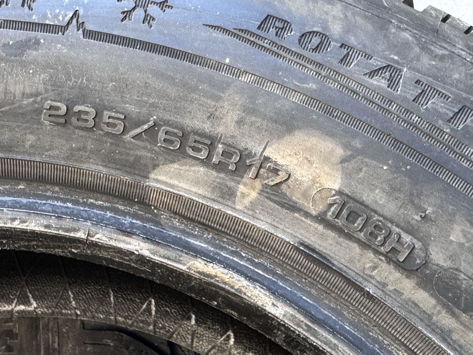 235/65/R17 Dunlop Winter Sport5 Suv 2бр зимни dot3523