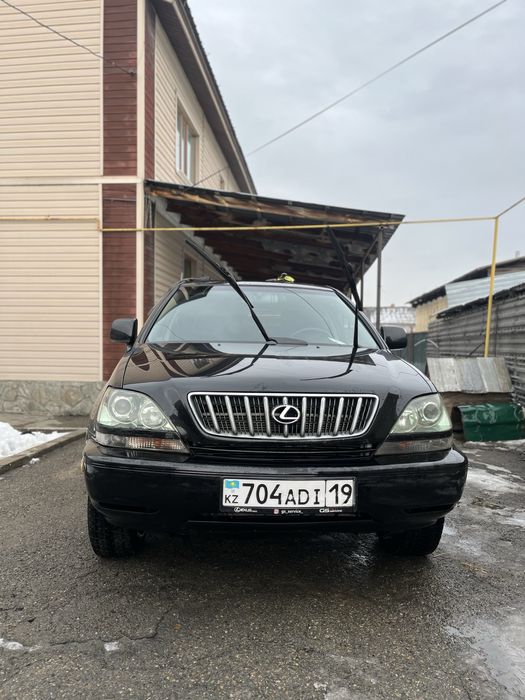 Продам лексус рх 300
