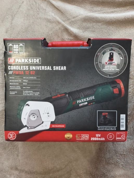 Multicutter cu acumulator Parkside, nou