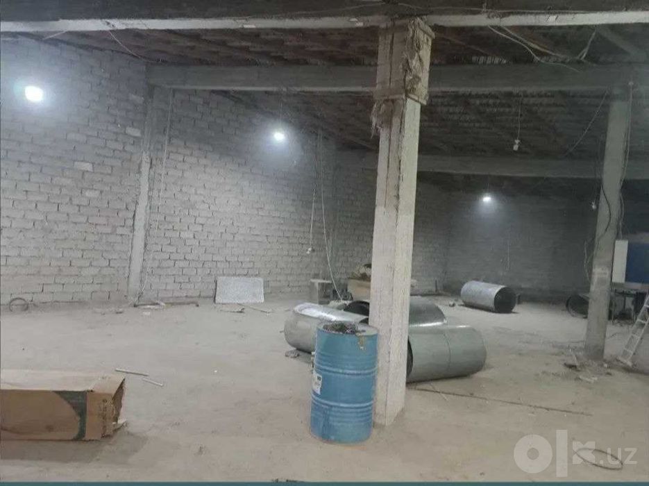 Производственная база Файзиабад 90-соток 5647 м² коммуникации есть