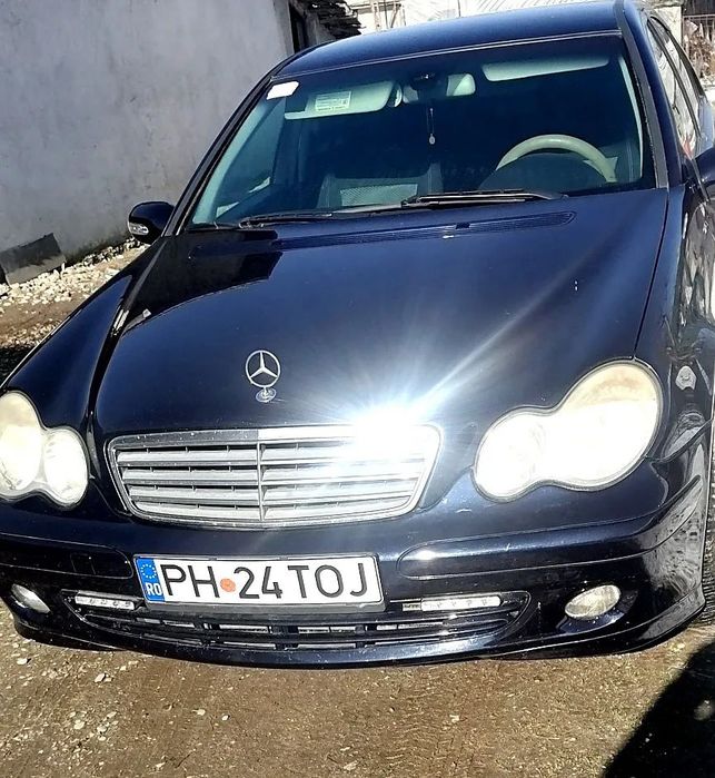 Mercedes-Benz C Mercedes-Benz C-Class W203 Facelift | Automat | Întreținută | 2006