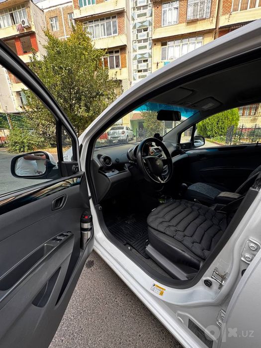Chevrolet Spark metan 2015  bor rangi oq