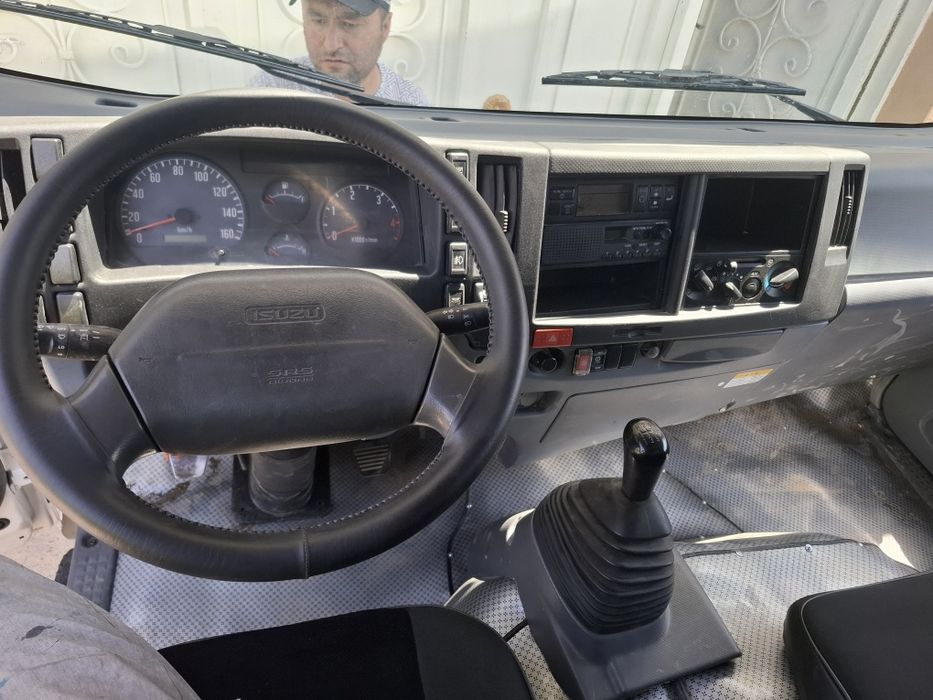 Isuzu aftobusdan terilgan