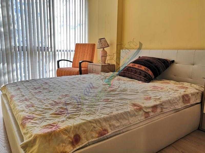 Дава се под наем Тристаен апартамент в Бургас, Братя Миладинови - 100 кв.м за 408 € - Снимка #7