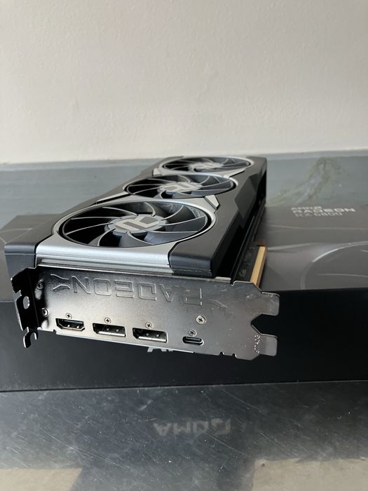 AMD Radeon RX6800 16GB RAM