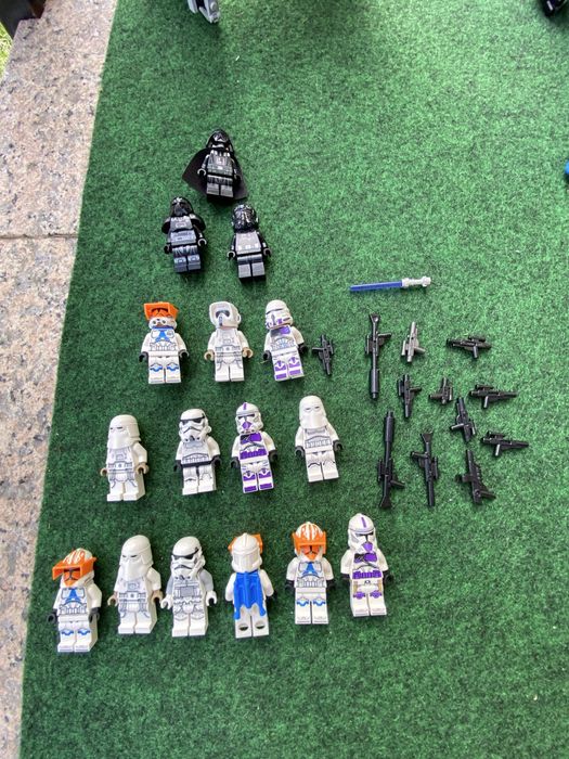Vand lego diverse figurine si modele