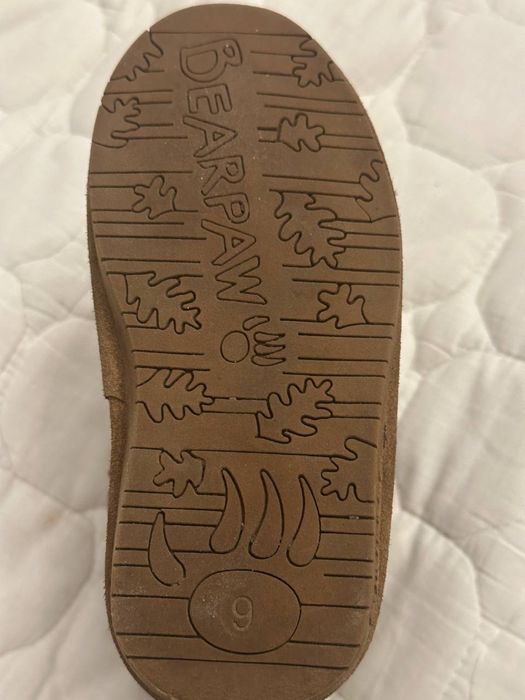 Замшевые угги bearpaw