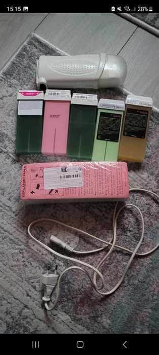 Rezerve de ceara și hârtie de epilat