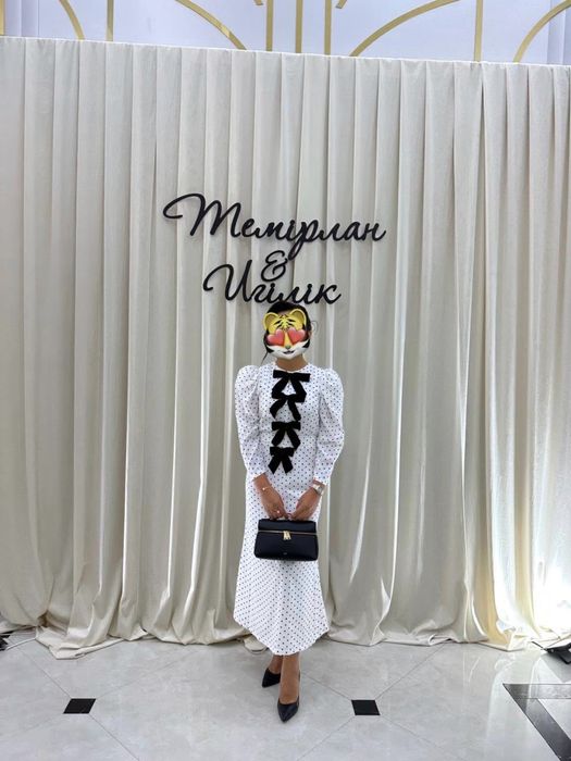 Продаю платье Malli
