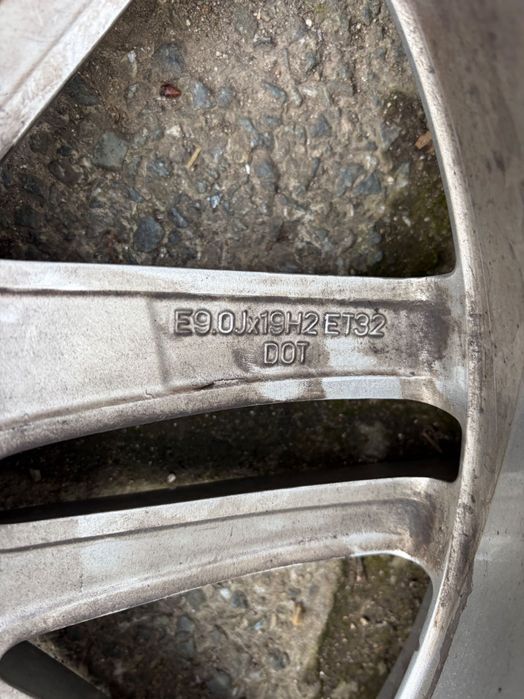 Джанти Audi le mans 19