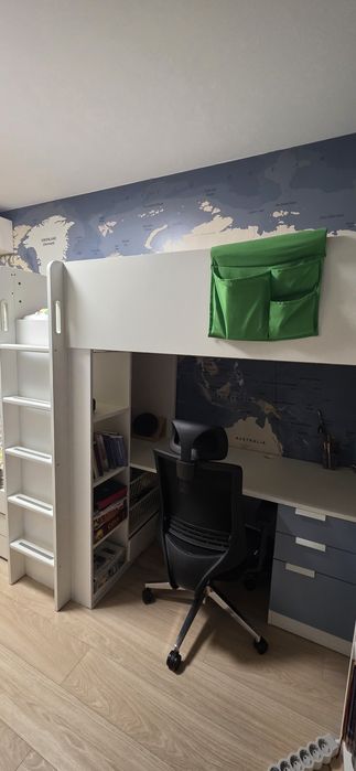Легло с бюро Ikea Smastad
