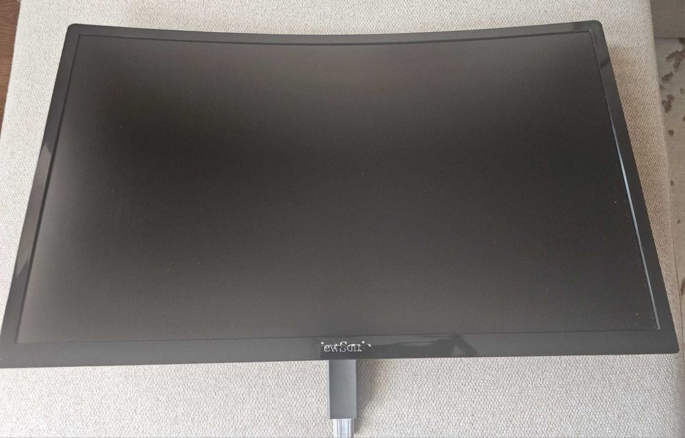 Monitor Gaming Sonic_curbat_24 inch