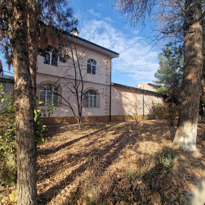 Продаётся Дом Вдоль Дороги! М Улугбек  Центр Луначарский,  Авторитет