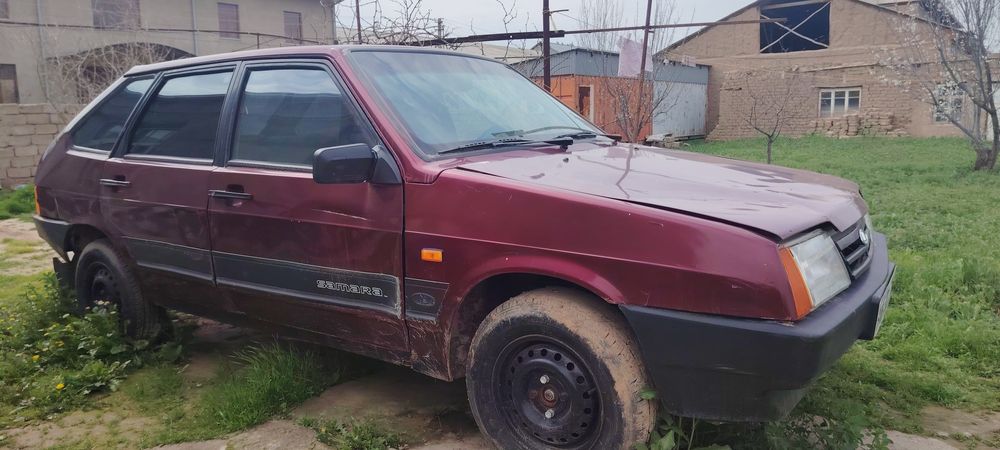 Машина 2109 сотилади