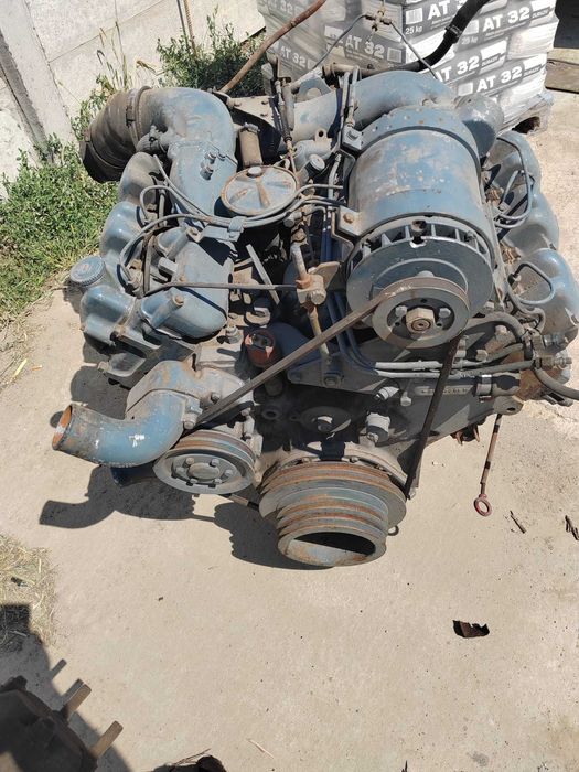 Motor mercedes  V6 model OM 401