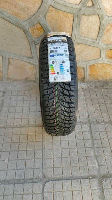Зимна гума чисто нова 155/70/R13
