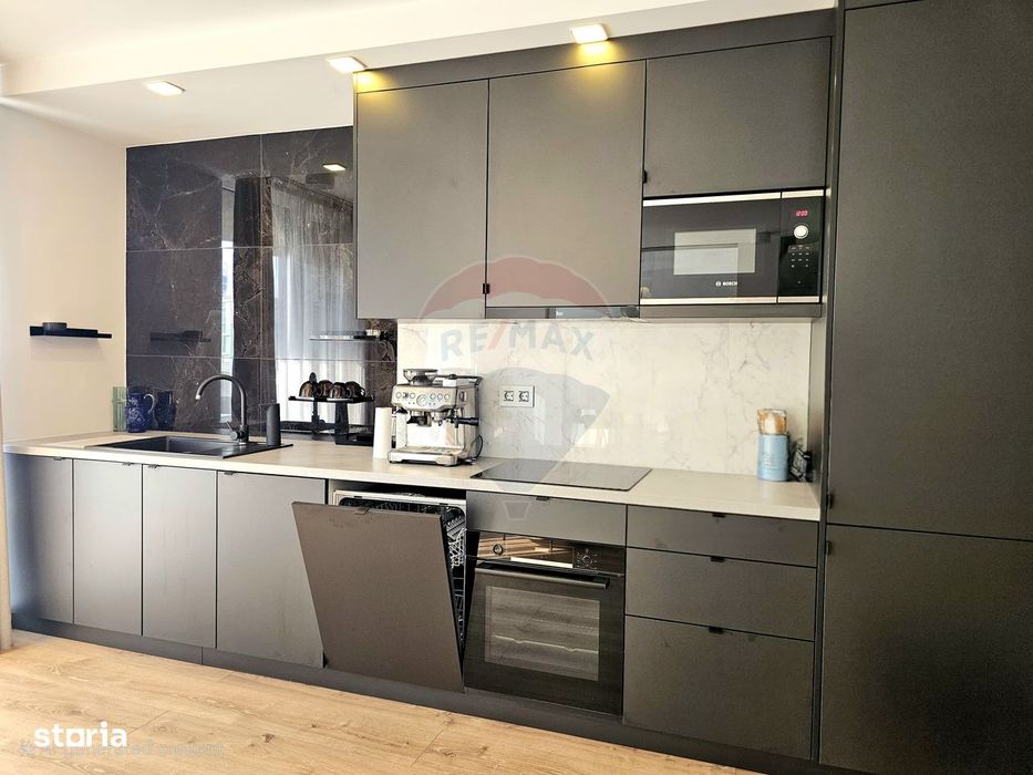 Deasupra tuturor! Penthouse cu 3 camere de închiriat în zona Brancusi