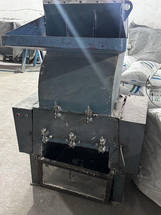 Дробилка драбилка  600  пп пвх Шредер