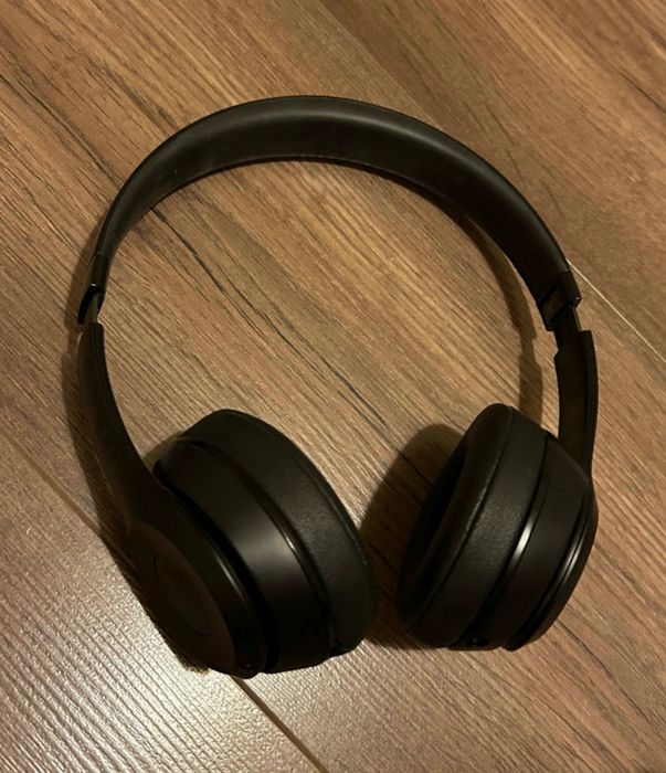 Beats Solo3 безжични слушалки *Като нови*