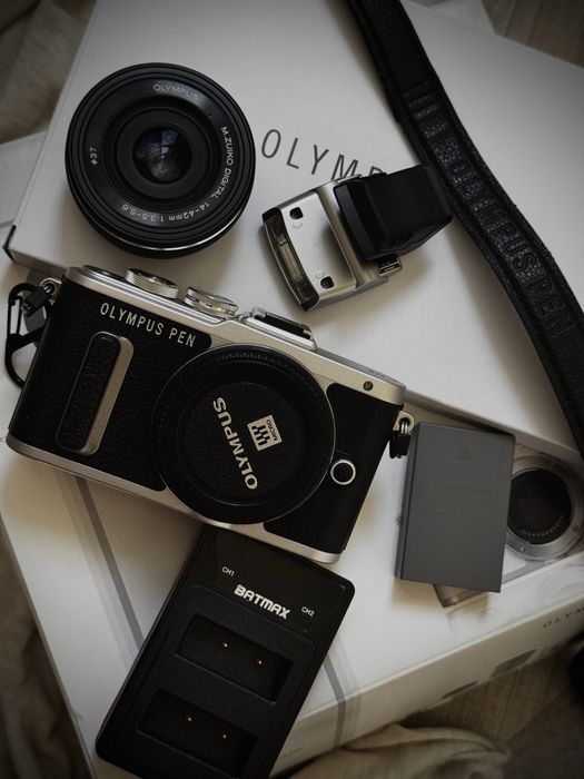 Olympus PEN E-PL восемь (Только Body-тушка)