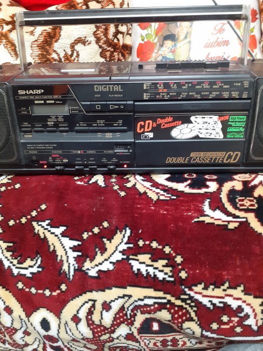 Radio casetofon-cd-SHARP-CD30 japan