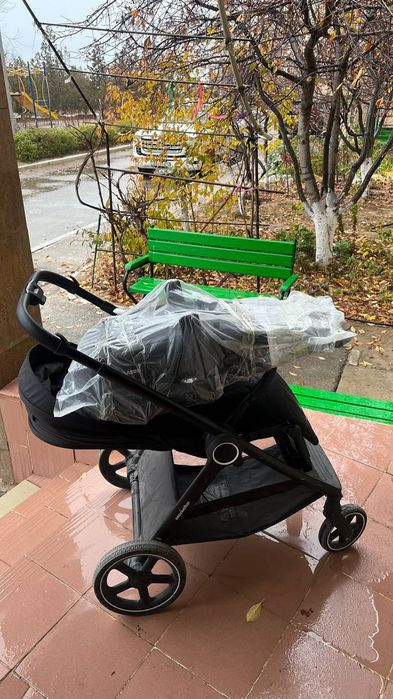 продается коляска, с люлькой.