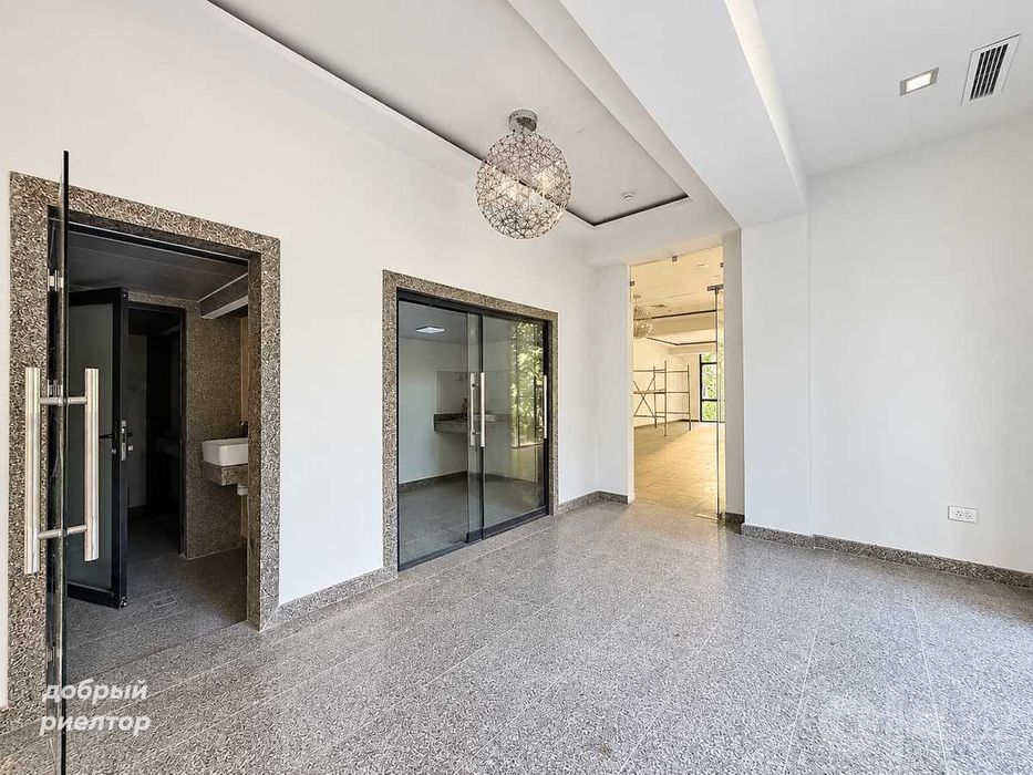 (Добрый) Ц1, 110 м², 1 этаж, Open space, Парковка