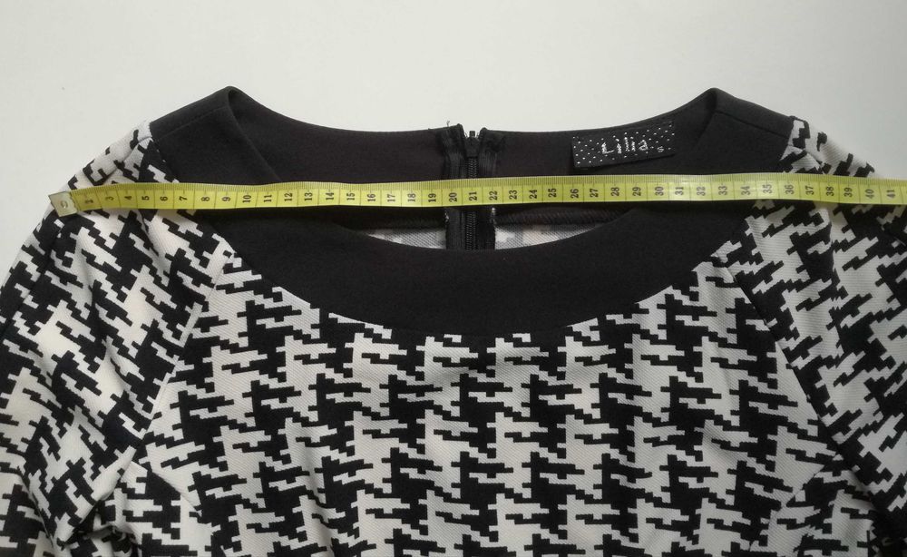 Къса официална рокля - размер S