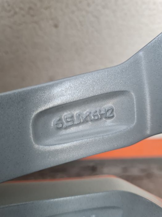 Джанти за РЕНО НИСАН RENAULT NISSAN Dacia R16 5x114.3 ET32 6.5J