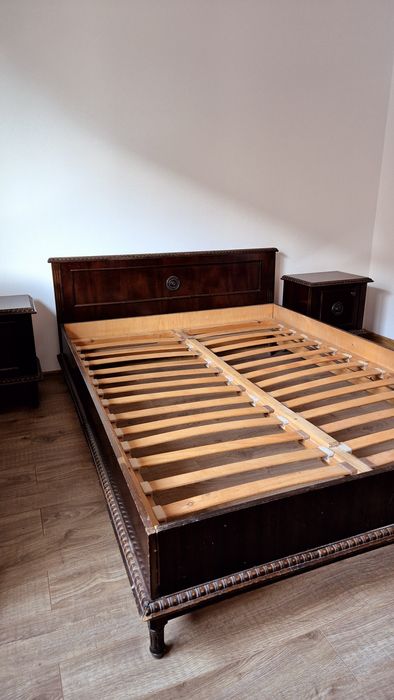 Set  dormitor vintage, anii '80 PERLA – lemn masiv