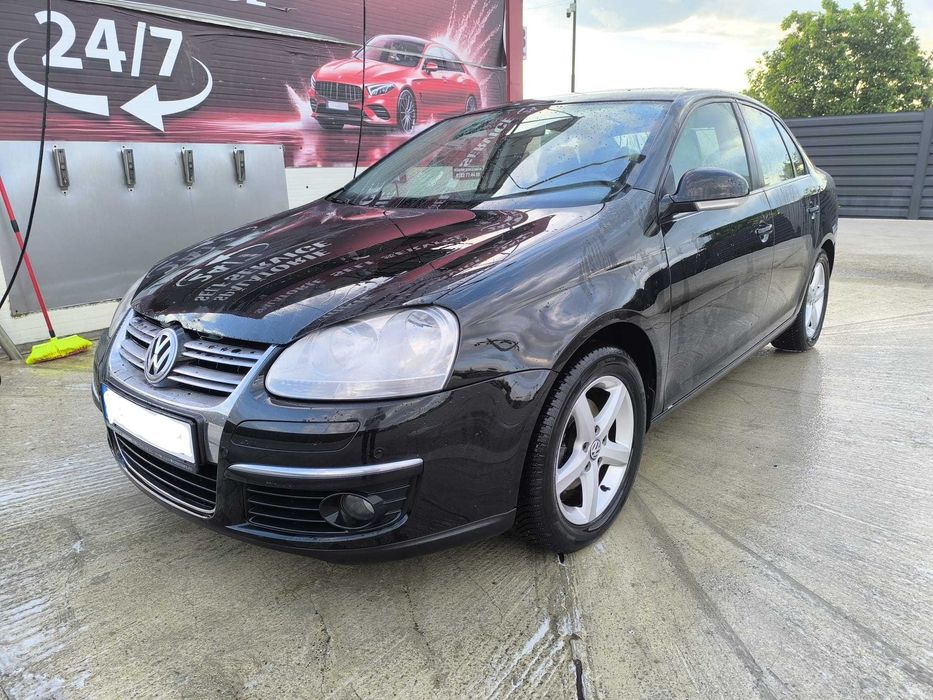 Vând Volkswagen Jetta 1.6 TDI, 10/2009